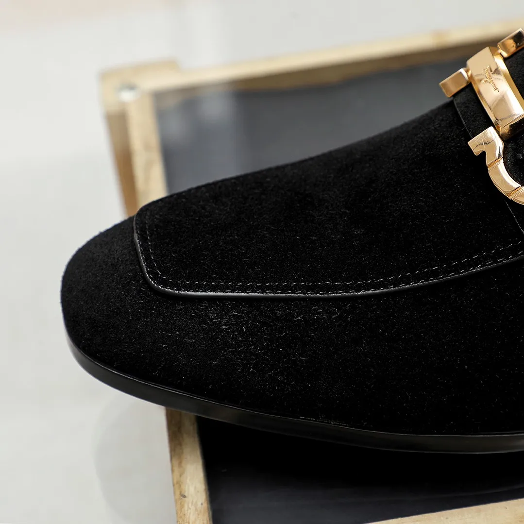 Men's shoes 💰600 🕷🕷🐂【Ferragamo】 Popular fashion casual shoes🇨🇳Official website counter 1:1 production, original mold opening💯Good quality can be seen, imported high-end first-layer pebbled calfskin, water-dyed🐂leather lining🌿very clear texture, high-quality waterproof, non-slip and wear-resistant outsole🎋high quality and low price, truly handmade🍓, 5 colors available! Code number 38-44 (45. To be customized)